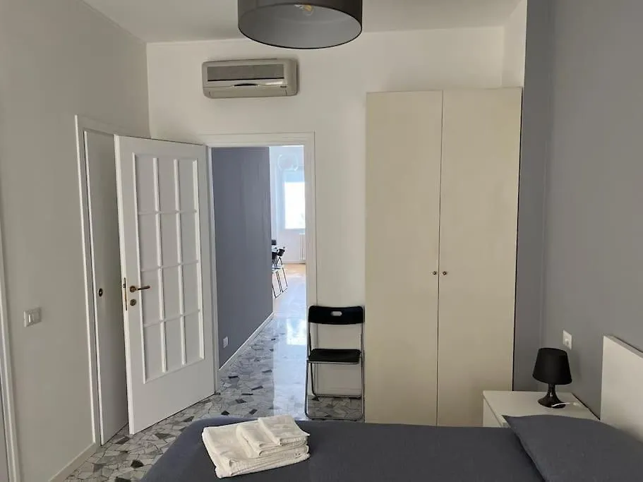 Paris Bordone House Apartment Milan 0*,